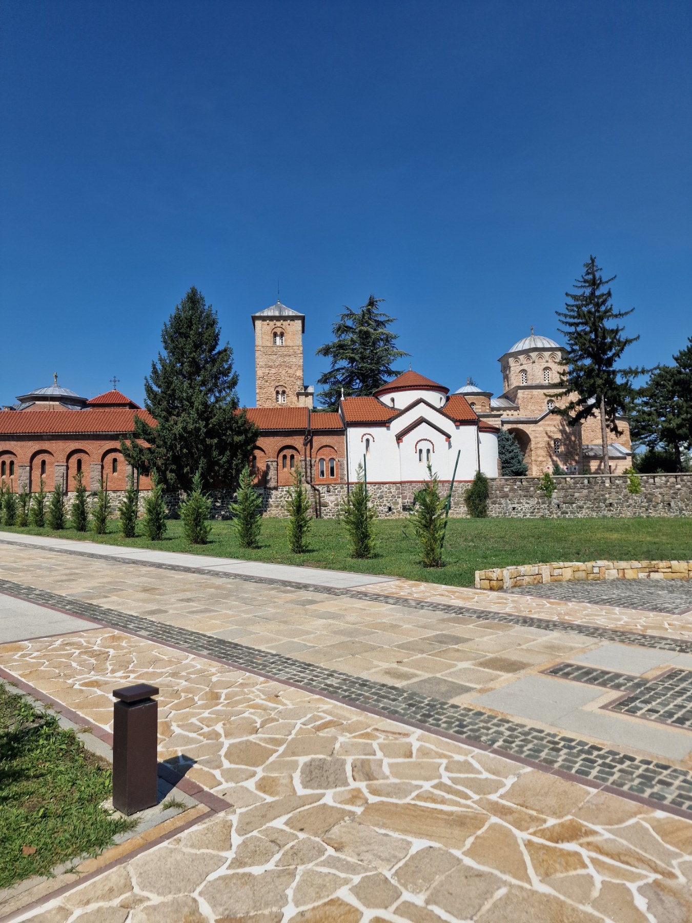 obilazak manastira Žiča transfer gaja 02